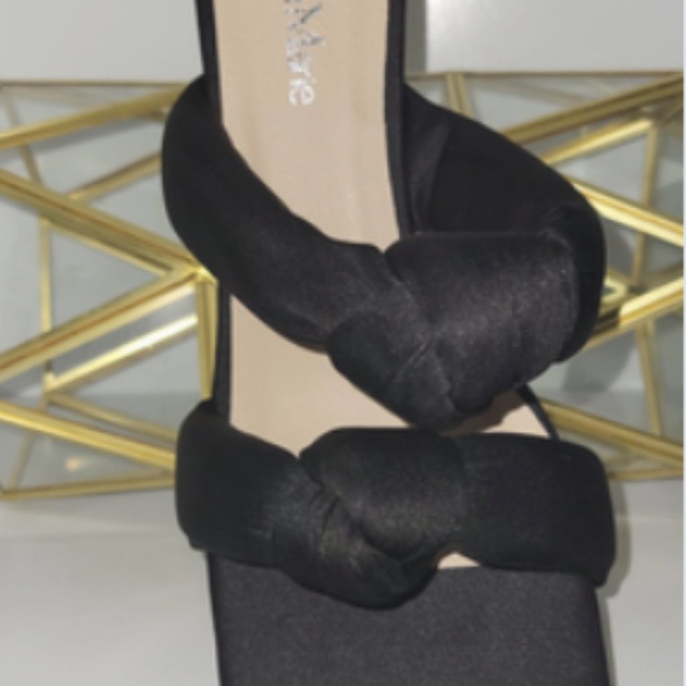 Square Toe Slim Stock Heel